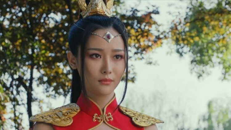 Zhang Xinyuan sebagai Zira Gusti