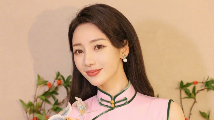 Liu Ji Yan sebagai Karin Hana