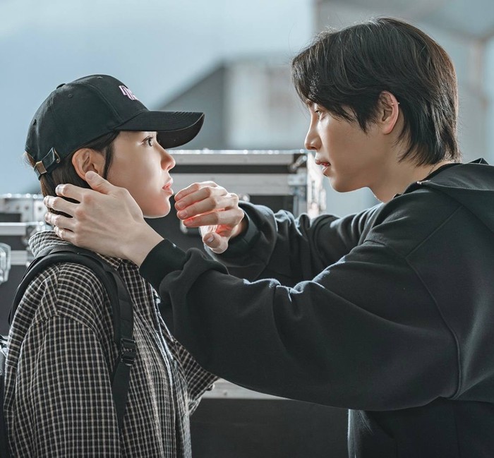 Choi Soo Young dan Kim Jae Young dalam drama Idol I/ Foto: Instagram.com/channel.ena.d