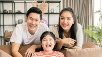 Lighthouse Parenting: Rahasia Anak Mandiri & Tangguh