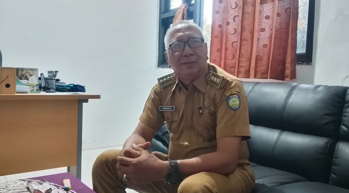 Kasus Pemerasan SMPN 1 Gabuswetan: Camat Soroti Sanksi Tegas