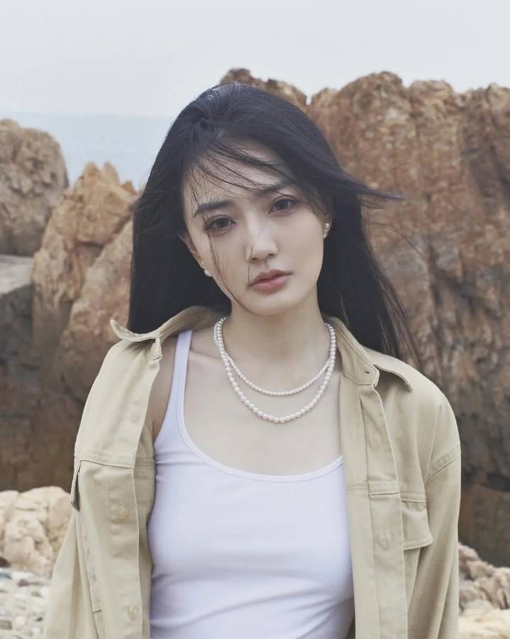 Biodata Lengkap Xu Lu