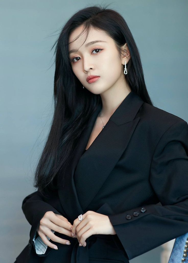 Wu Xuanyi (Betty Wu)