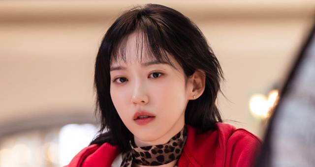 Han Ji Hyeon di In Your Radiant Season: Jadi Designer Bebas