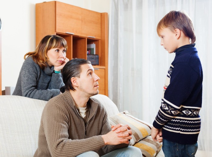 Ilustrasi diberi hukuman/Freepik: bearfotos