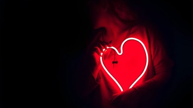 Love Scamming: Modus Cinta Palsu & Cara Mencegahnya