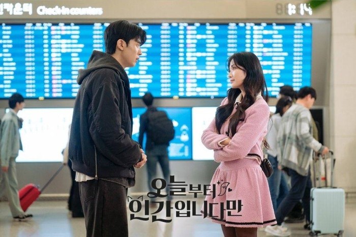 Lomon dan Kim Hye Yoon dalam drama No Tail To Tell/ Foto: Instagram.com/sbsdrama.official