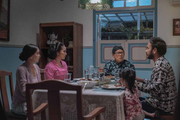 Losmen Bu Broto (2021)/ Foto : IMDb