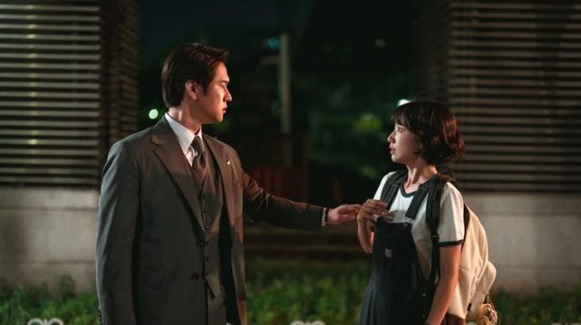 Sinopsis Undercover Miss Hong: Park Shin Hye Menyamar!