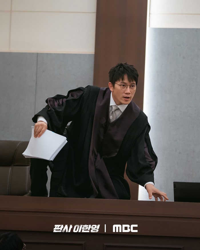 Potret Ji Sung di The Judge Returns/ Foto: instagram.com/mbcdrama_now