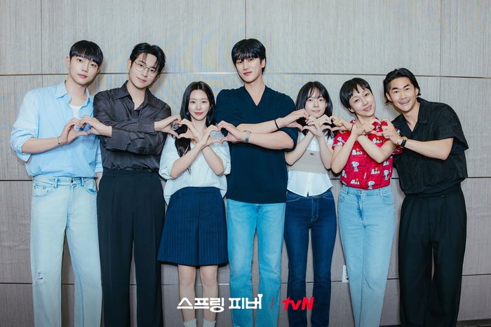 Potret para pemain drama Spring Fever saat pembacaan naskah/foto: instagram.com/tvn_drama