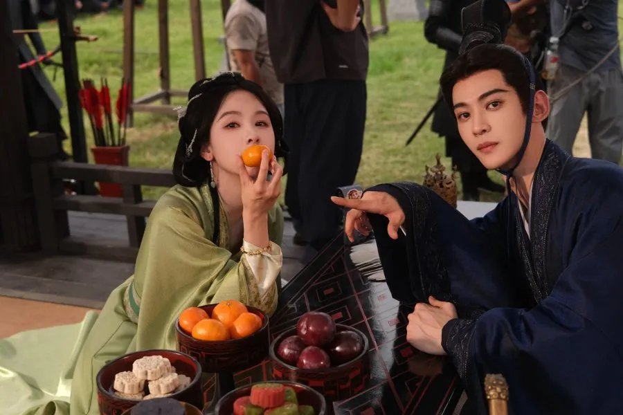 Chen Duling dan Zhou Yiran di drama Qiao Chu - mydramalist