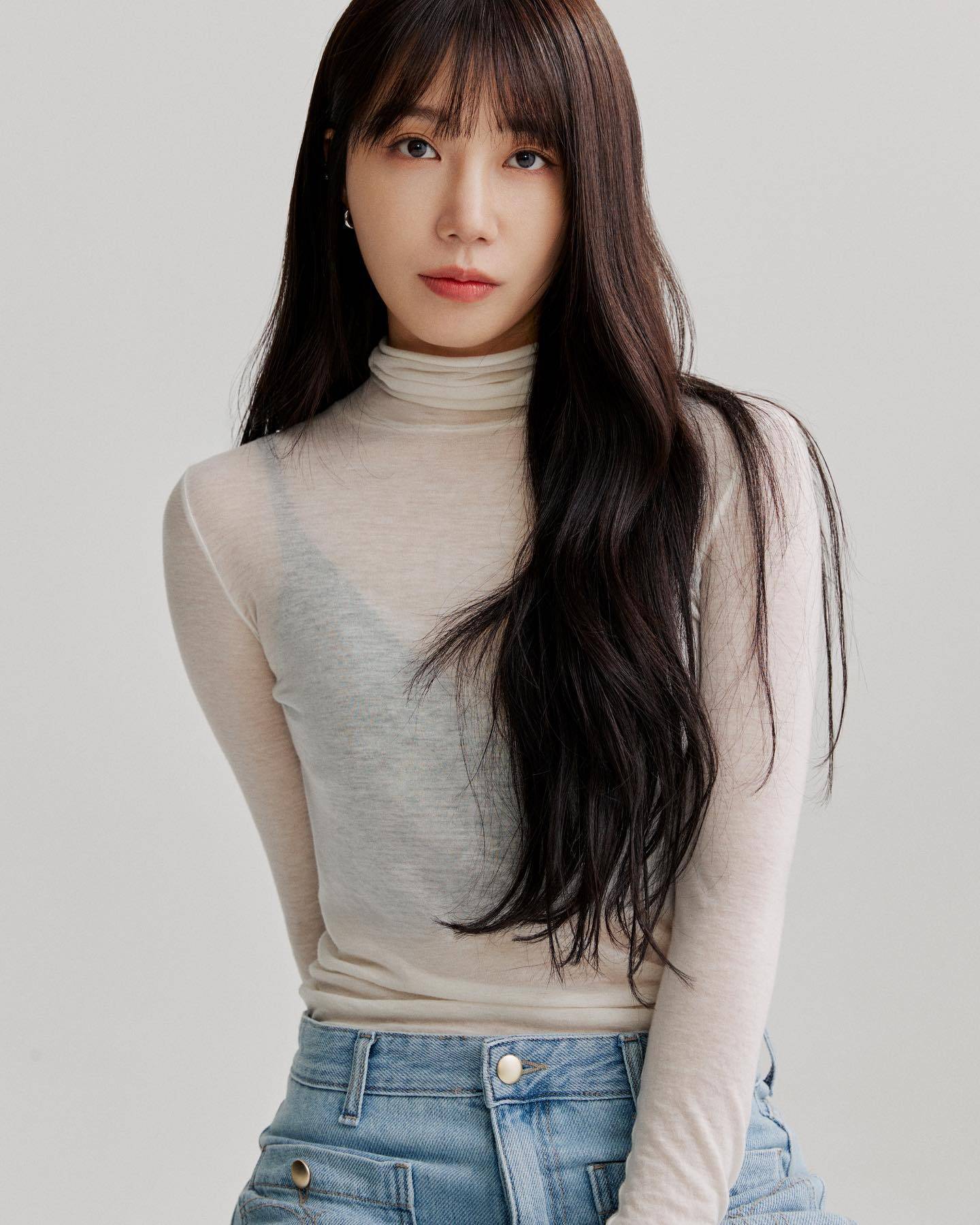 Hak Cipta: (credit:instagram @artist_eunji)