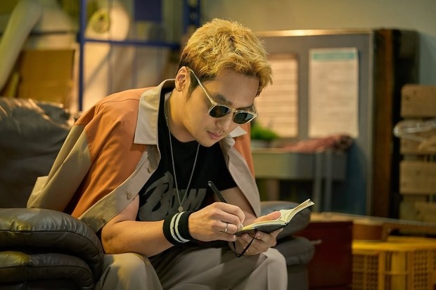 Potret Byun Yo Han di film Netflix Pavane/ Foto: instagram.com/netflixkr