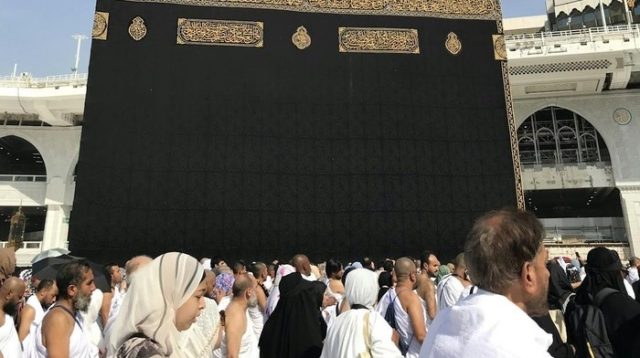 Cara Menabung untuk Berangkat Umrah: Ternyata Gaji Pas-pasan Bisa Sampai Makkah!