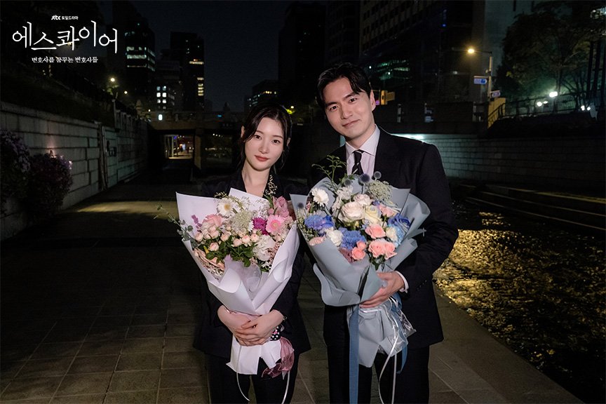 Drama Korea Rekan Kerja Positif: 10 Judul Warm & Healing!