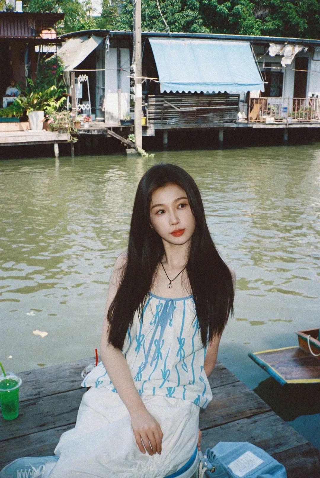 Popularitas Esther Yu dan Lu Yuxiao yang Makin "Gak Ada Lawan" (credit:weibo)