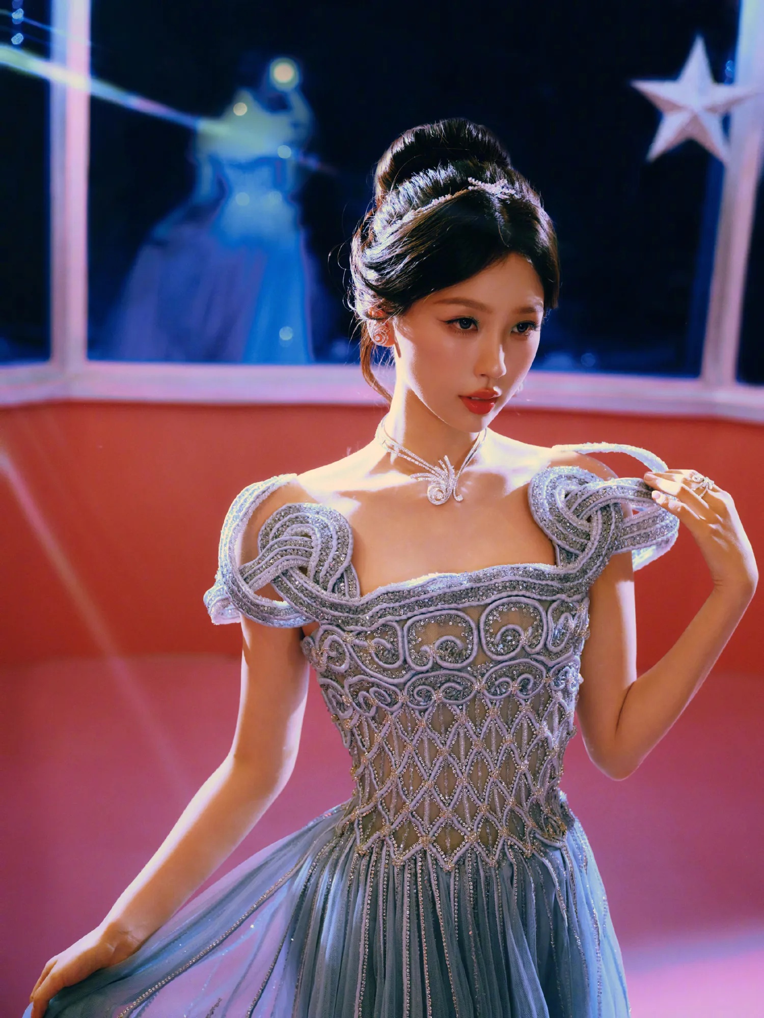 Esther Yu Borong Penghargaan Aktris Terpopuler 2026 (credit:weibo)