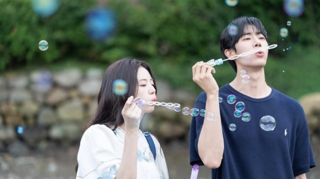 Film Korea Romantis Sedih di Netflix: Siap-Siap Banjir Air Mata!