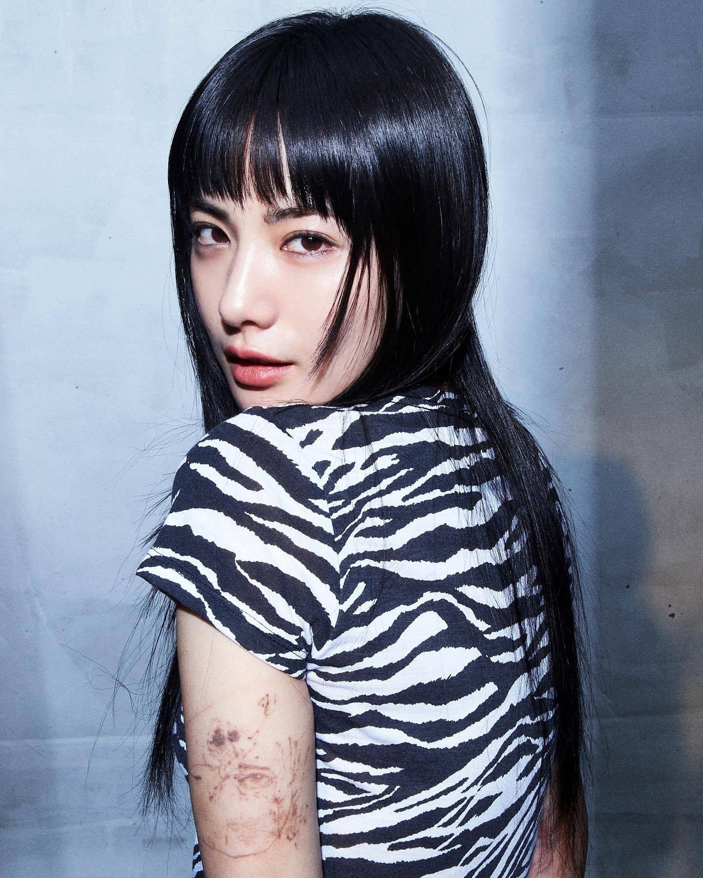 Hak Cipta: (credit:instagram @jin_a_nana)