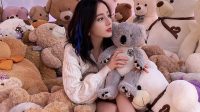 Profil Dilraba Dilmurat: Pesona Aktris Muslim China yang Mendunia
