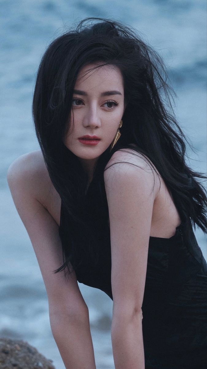 Hak Cipta: (credit:instagram.com/dilrabaxx63)