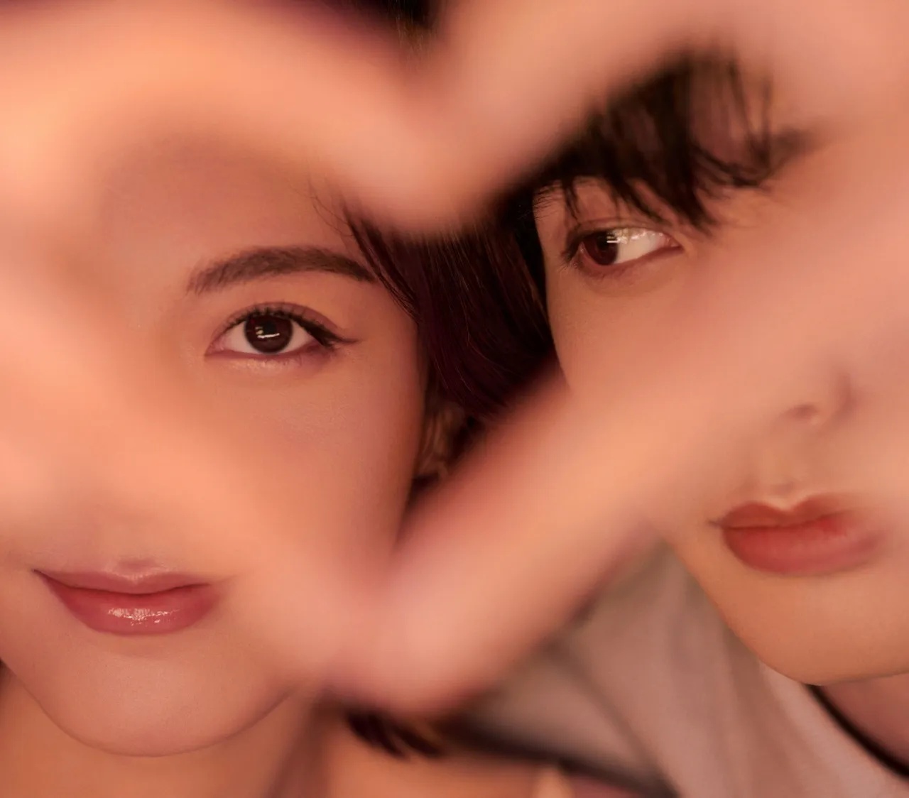 Song Weilong & Zhao Jinmai - copyright: weibo.com