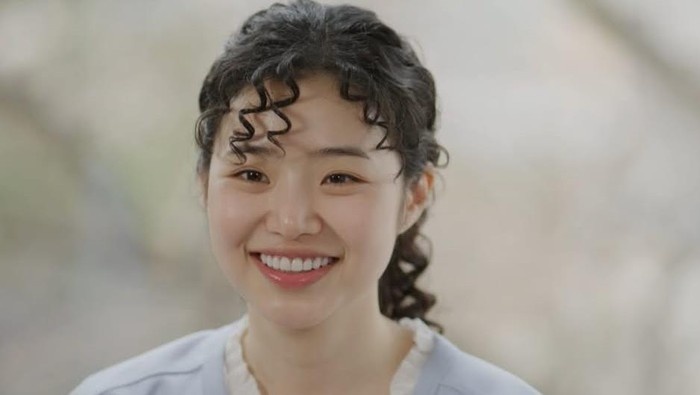 Choi Ji Soo: Anak Konglomerat Drakor yang Rela Kerja Pabrik