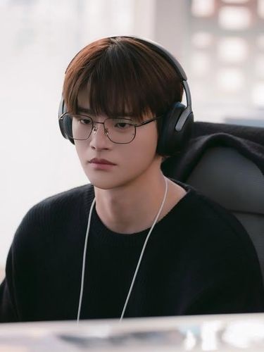 Seo In Guk saat membintangi Boyfriend on Demand/ Foto: instagram.com/netflixkr