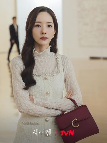 Park Min Young di Siren's Kiss/ Foto: instagram.com/tvn_drama