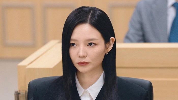 Esom di Drakor Phantom Lawyer: Jadi Pengacara Elit Penolong Hantu!