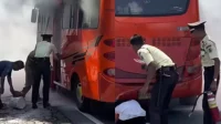Aksi Satpam BRI Sigap Padamkan Minibus Terbakar di Ajibarang Banyumas