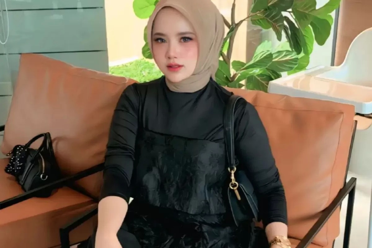 Ika Istri Kades Tulungagung: Misteri Ibu Solo & Korupsi