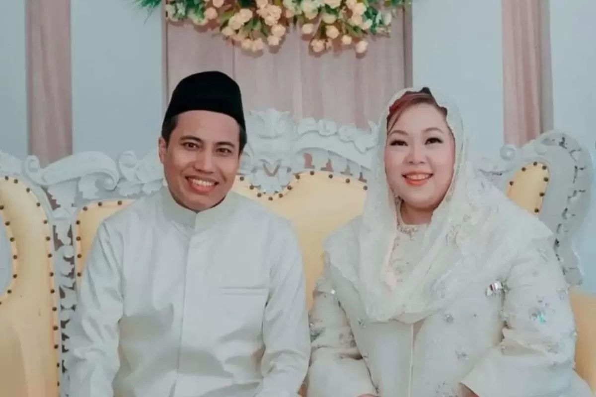 Inayah Wahid & Kiai Sumenep Menikah Khidmat di Pesantren