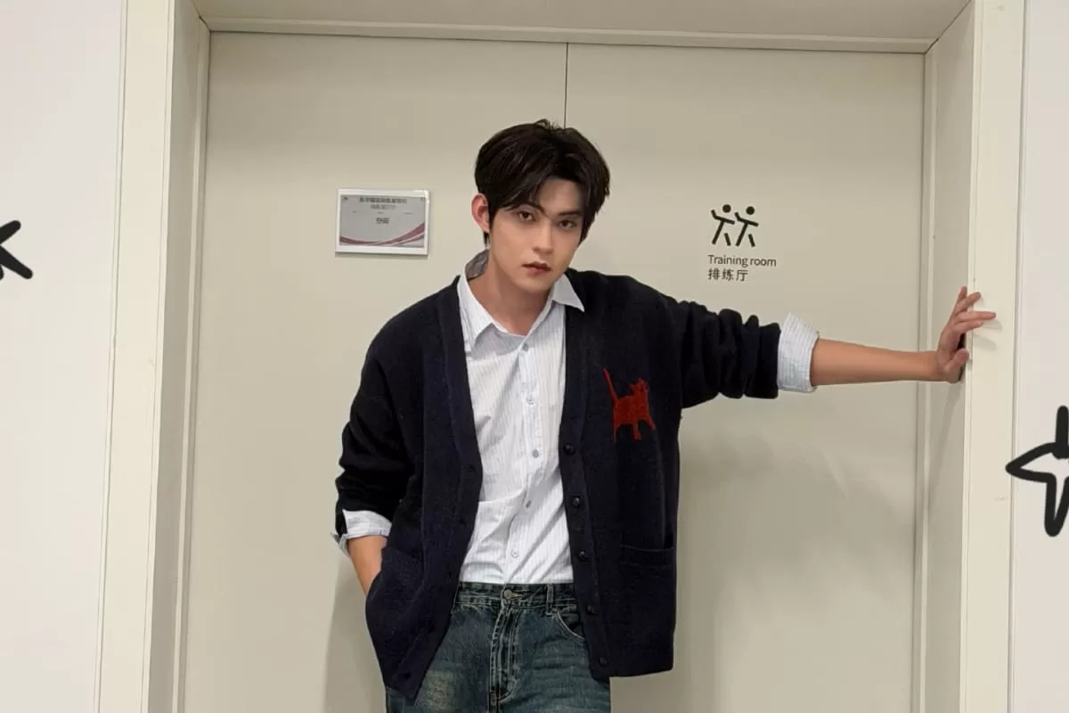 Informasi Lengkap Zhang Jing Yun, Aktor di Balik Karakter Ye Lang Drama Just to Meet You