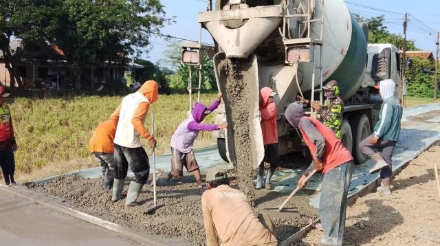 Jalan Cor Beton Wanantara: Manfaat Dana SILPA 2025