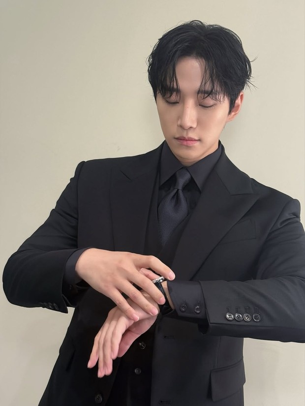 Potret Lee Jun Ho/ Foto: instagram.com/le2jh