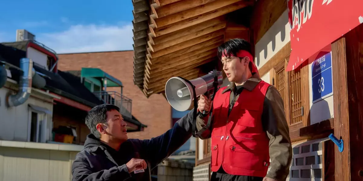 Mad Concrete Dreams Episode 8 Sub Indo: Ha Jung-woo Dijebak?