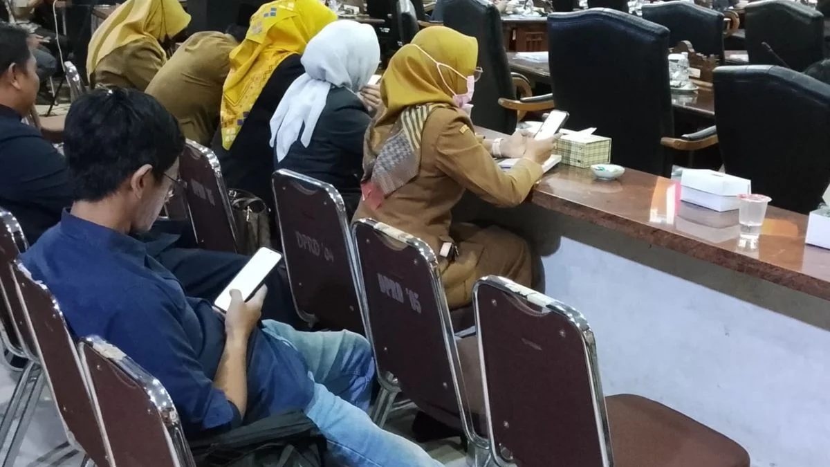 Paripurna DPRD Indramayu Bahas LKPJ Bupati