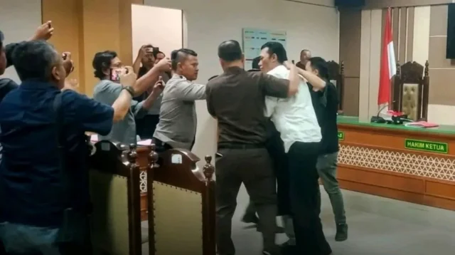 Terungkapnya Kasus Pembunuhan Satu Keluarga di Indramayu, Polisi Bantah Alibi Terdakwa