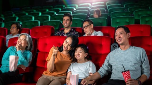 Usia Anak ke Bioskop: Panduan Lengkap