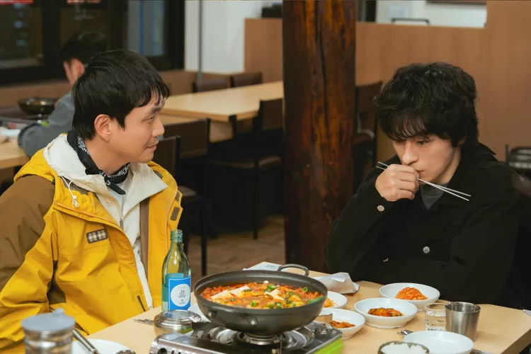 Preview drama Korea We Are All Trying Here episode 3.