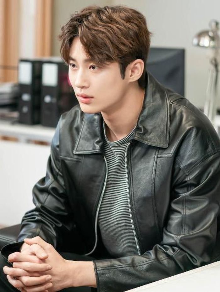 Byeon Woo Seok di Record of Youth (2020)