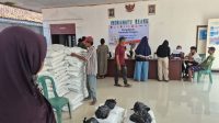 964 Keluarga Ujunggebang Haru Terima Bantuan, Kuwu Sarjani: Hak Rakyat