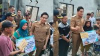 Bupati Lucky Hakim: Bantuan Stimulan Korban Kebakaran Tukdana
