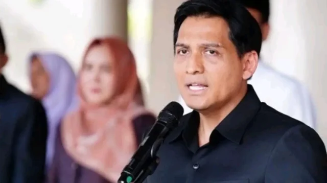Bupati Lucky Hakim Lepas Haji Kloter 38 Indramayu: Doa untuk Daerah & Bangsa