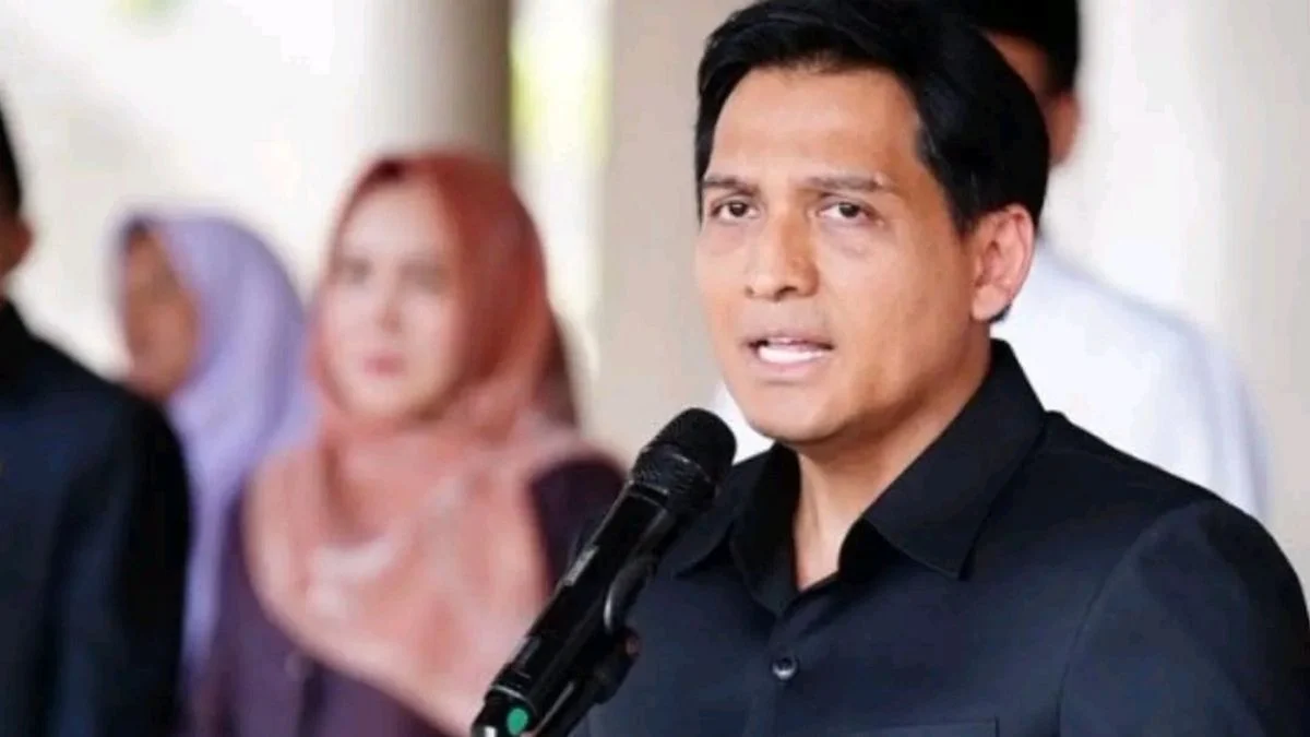 Bupati Lucky Hakim Lepas Haji Kloter 38 Indramayu: Doa untuk Daerah & Bangsa