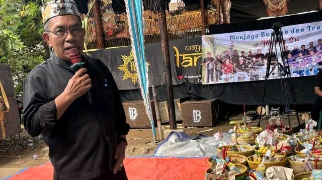 Desa Santing Losarang Tetap Lestarikan Mapag Sri Bernilai Luhur di Era Modern