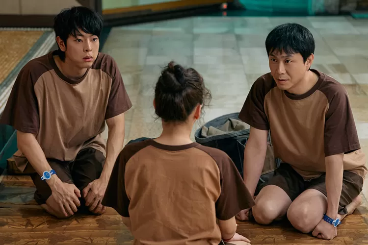 Cuplikan drama Korea Fifties Professionals episode 4.