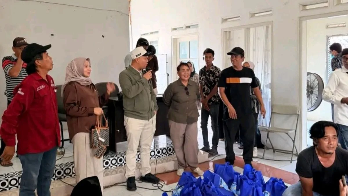 Fresha Rezkana Hadiri Acara Mapag Sri dan Sunatan Massal di Kertasemaya